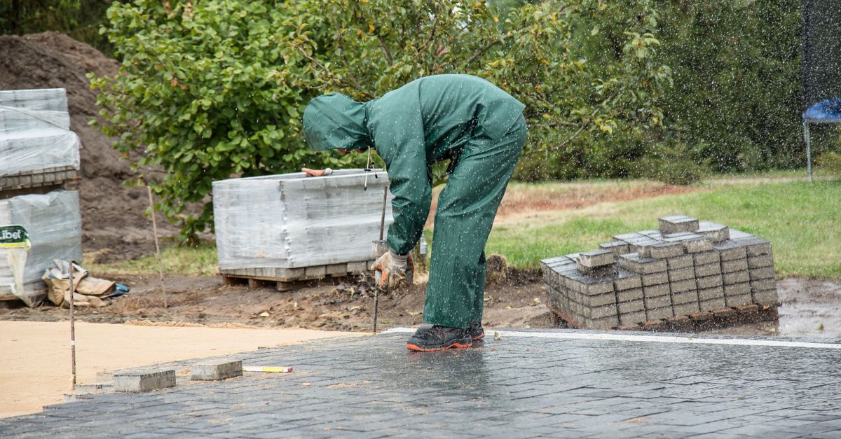 Comparing Reinforced Concrete Installation Methods
