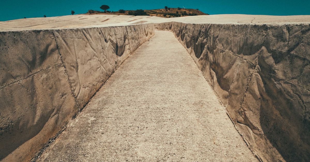 Enhancing Your Outdoor Space with Stamped Concrete Walkways